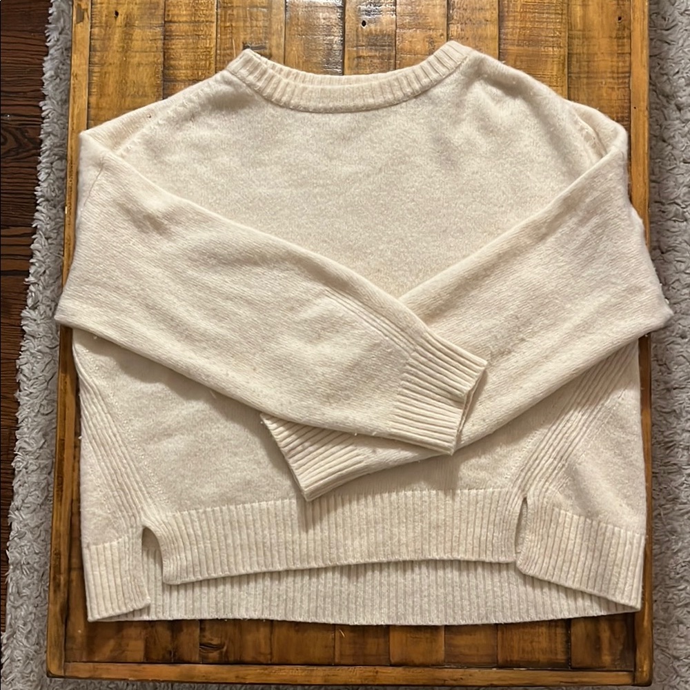 Cream Crewneck Sweater with Long Sleeves and Relaxed Fit